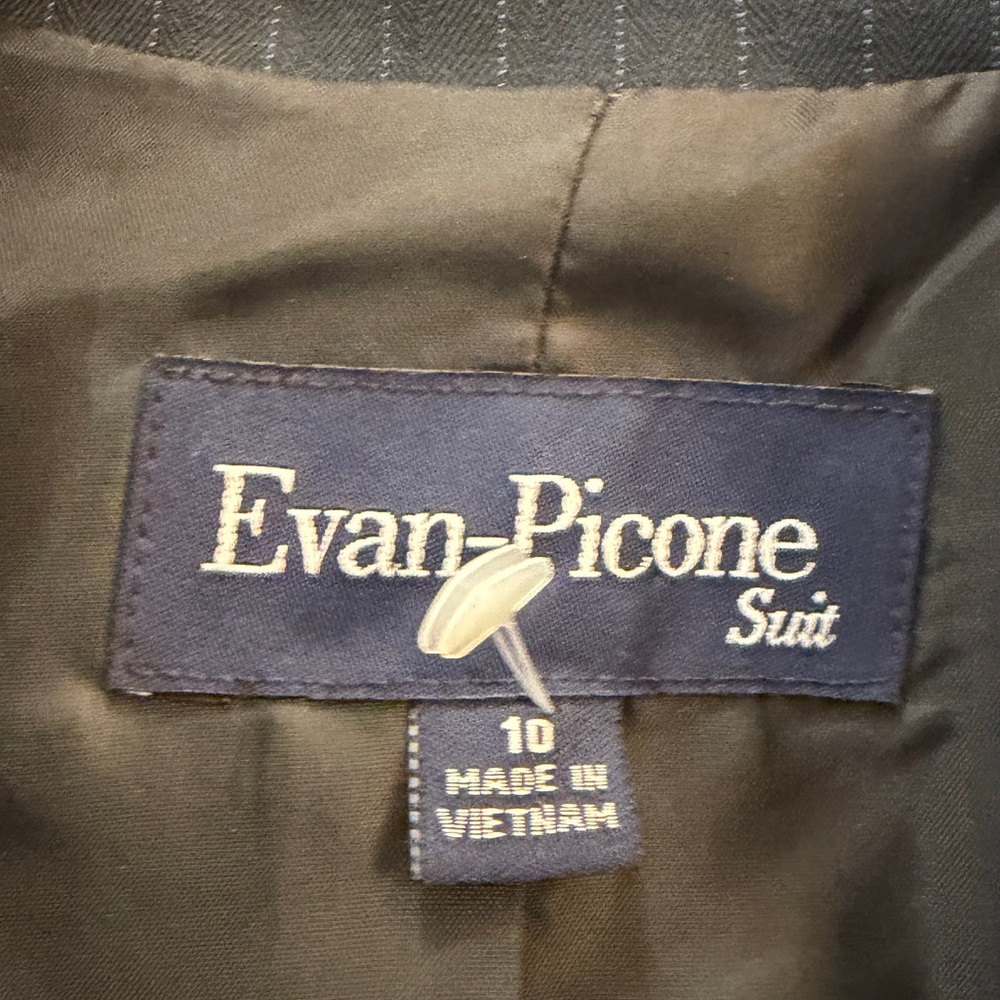 Evan Picone Black Pinstripe Two-Button Women's Blazer, Size 10, NWOT - Picture 5 of 5